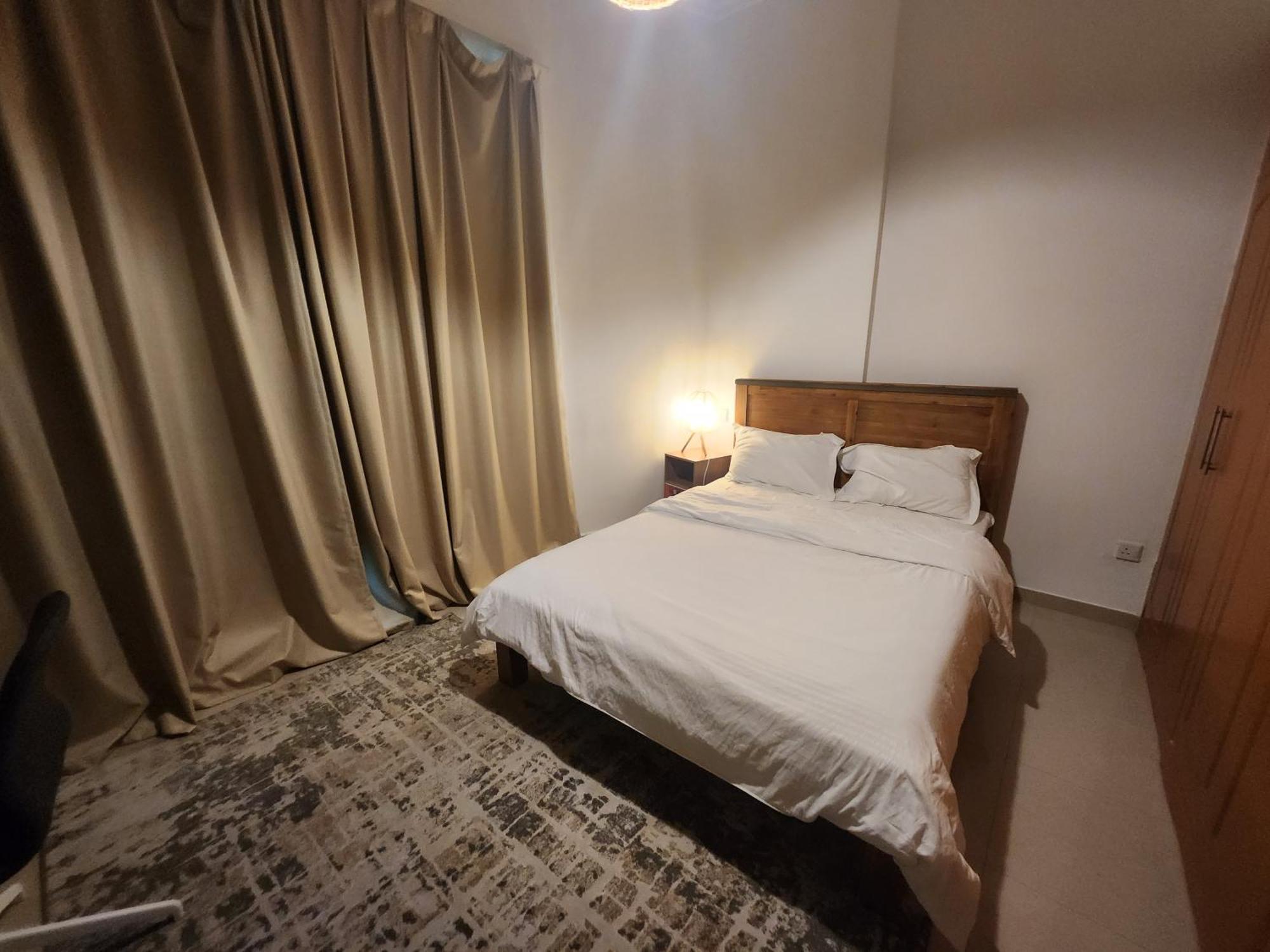 Dream Marina Inn, Heart Of Marina ดูไบ ภายนอก รูปภาพ